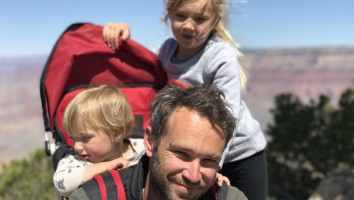 Eli Lehrer with kids